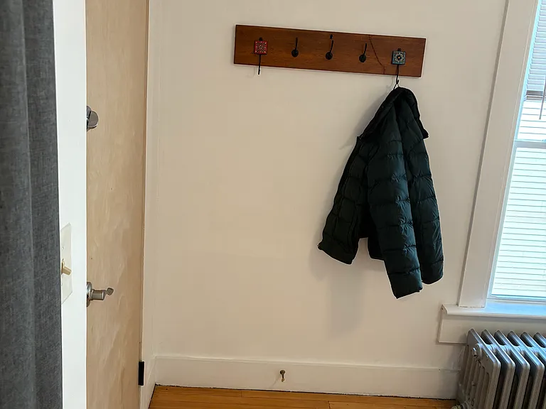 170 Pine St #5 — Photo 7