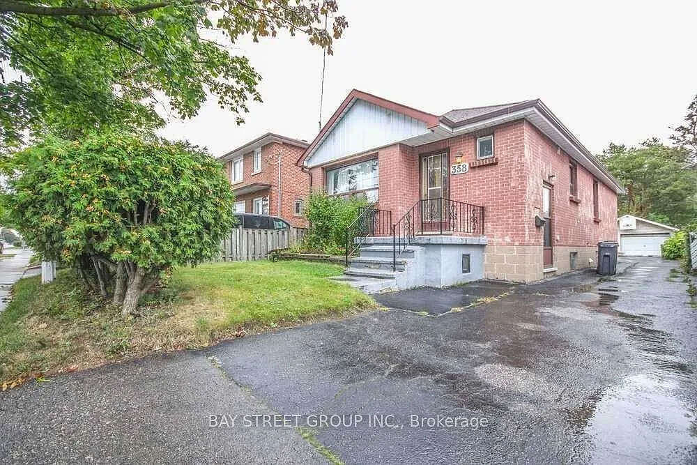 3 bed, $2,850 — Photo 1