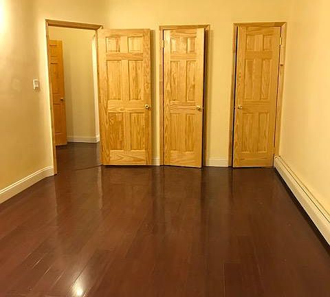 4th image of 2360 E 26th St #2