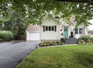 115 N Cedar Rd, New Lenox, IL 60451