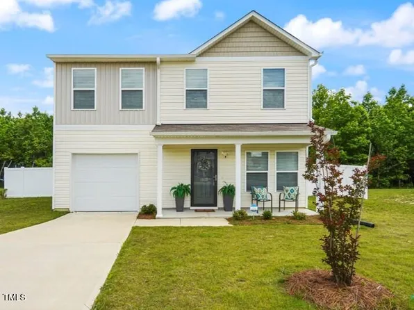 1428 Centipede Dr, Rocky Mount, NC 27801