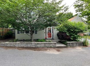 34 Zenith Rd, Rocky Point, NY 11778