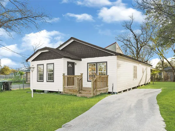 3004 Wayne St, Houston, TX 77026