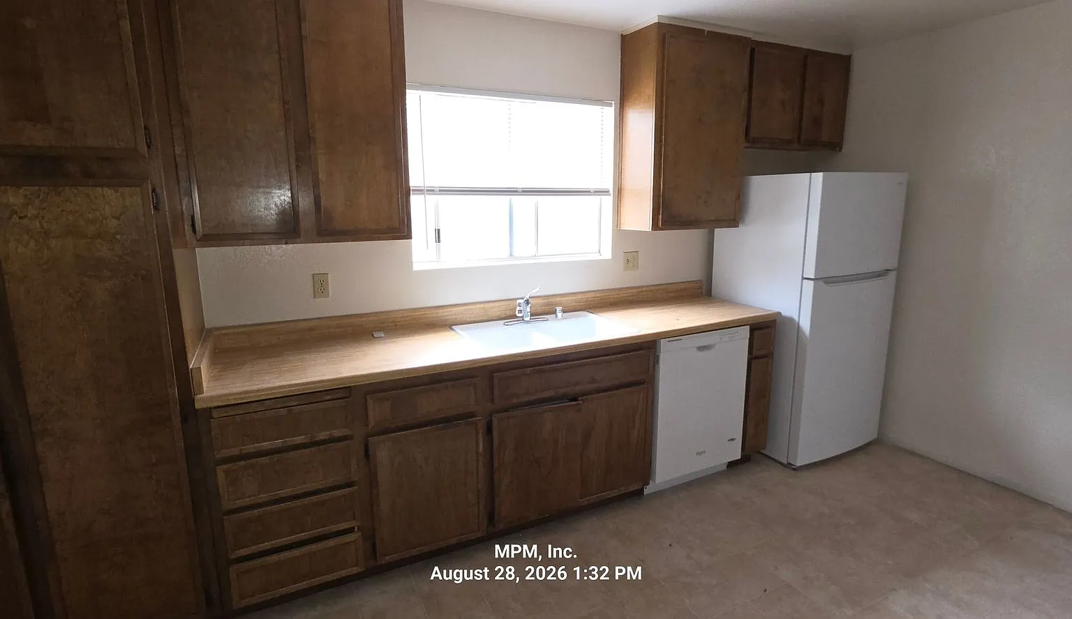3411 Spring Street Apts — Photo 4