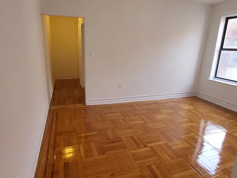 57 Avenue O #1D — Photo 28