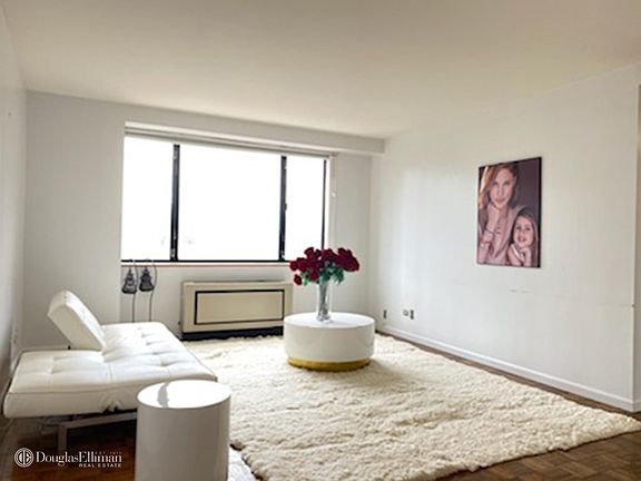 2nd image of 30 W 61st St Penthouse B