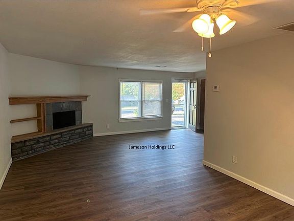 3rd image of 7114 W 86th St