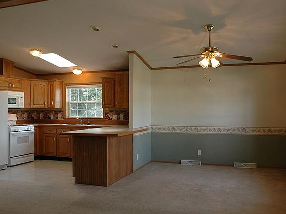 4th image of 35005 Salem Ct