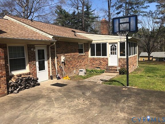 2nd image of 9401 Gumfork Rd