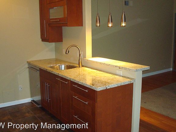 4th image of 4141 Alabama St APT 5