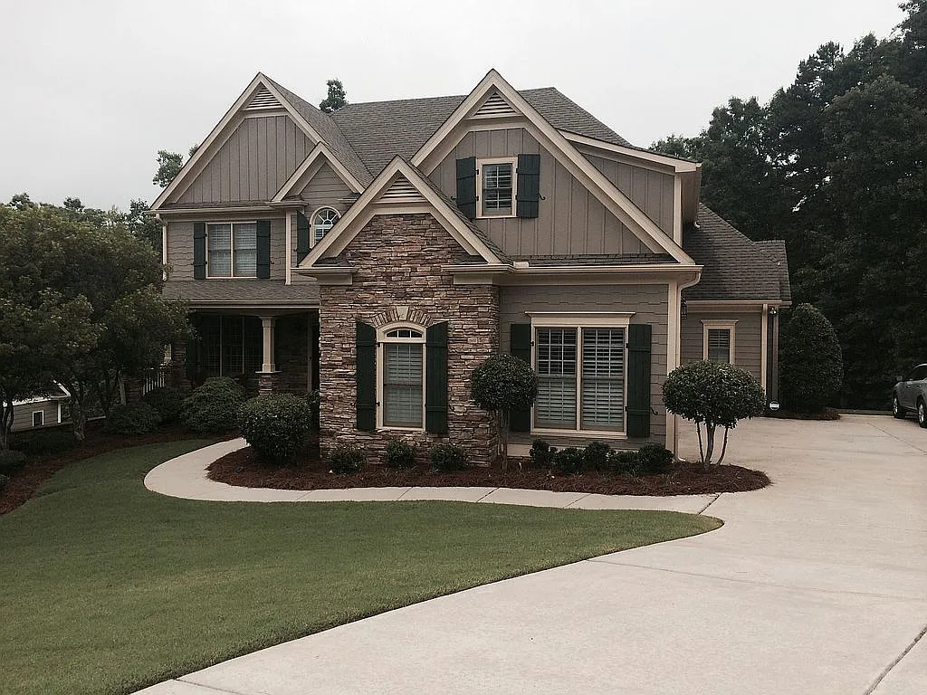 212 Crescent Moon Way photo 1
