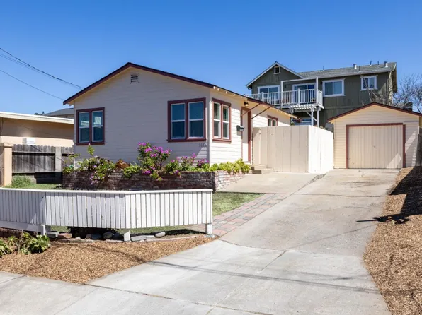 1666 Hilton St, Seaside, CA 93955