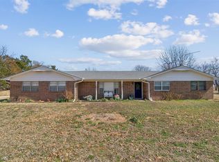 33057 Square Top Rd, Anadarko, OK 73005