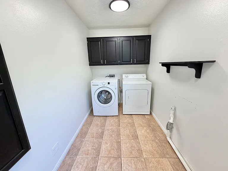 3519 S 1470 W — Photo 23