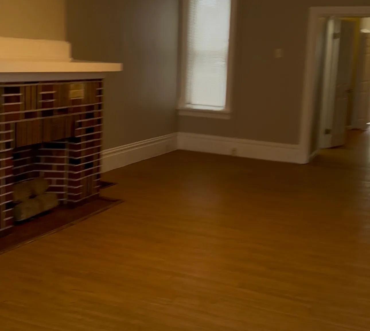 5 bed, 1836 sqft, $1,900 — Photo 2