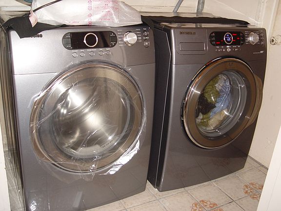 BRAND NEW WASHER 