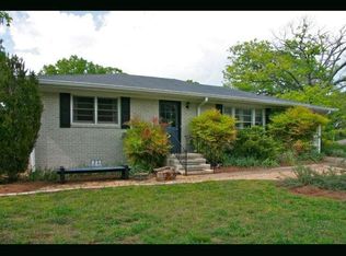 105 Laurel Dr, Athens, GA 30606