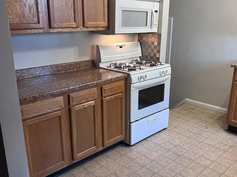 Kitchen photo #2