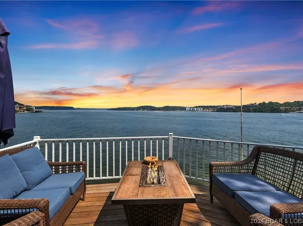 33 Knox Point Cir, Lake Ozark, MO 65049
