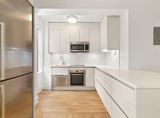 301 E 21st St APT 13G, New York, NY 10010