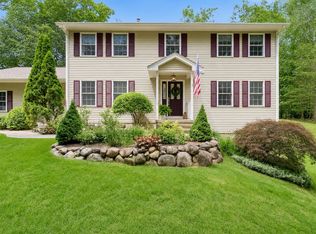 106 Valley Rd, Southampton, MA 01073