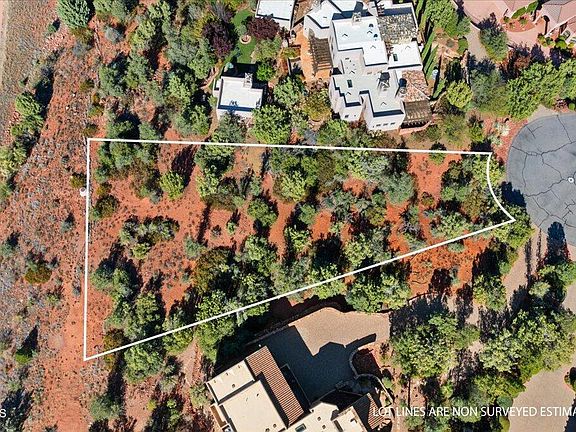3rd image of 15 W Mccullough Drive