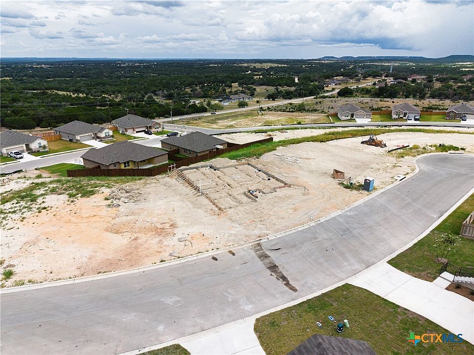1st image of 129 Reed Henry Dr