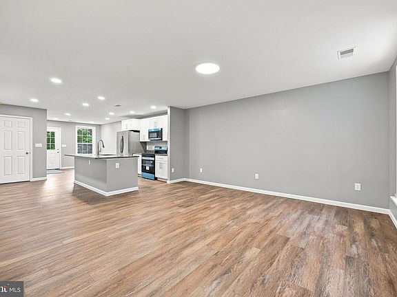 3rd image of 312 Brookdale Ave