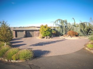 511 Brown Ln S, Selah, WA 98942