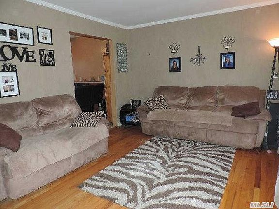 2nd image of 2263 1st St