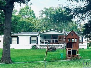 135 Woodhaven St, Kilgore, TX 75662