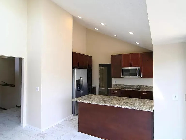 6236 S Macon Way — Photo 6