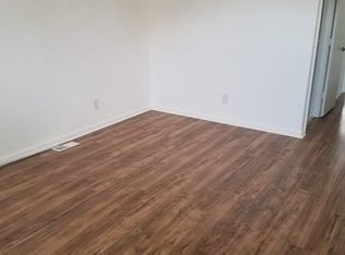 1276 Centre Pkwy #1, Lexington, KY 40517