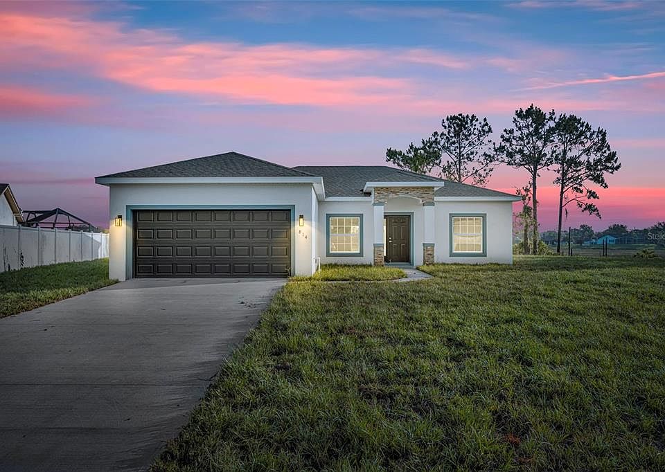 1st image of 814 Price Ct