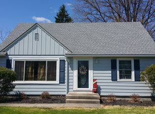 2924 Penny Ln, Youngstown, OH 44515