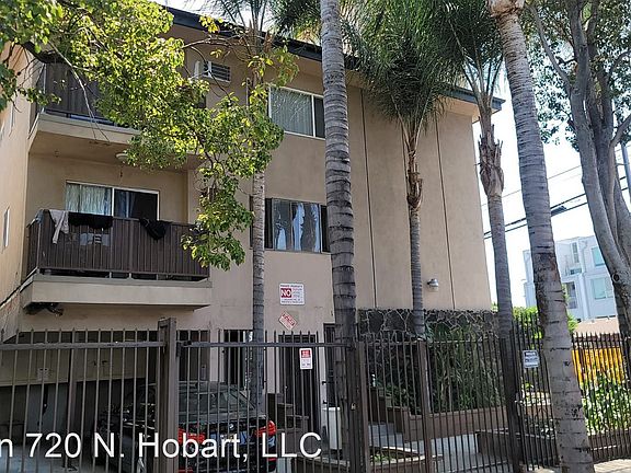 2nd image of 6017 Lexington Ave #301