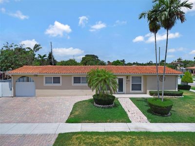 5590 W 6th Ave, Hialeah, FL, 33012