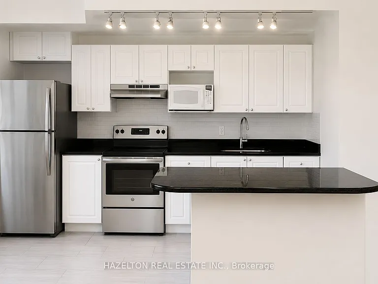 4 Sherbourne St N #302 — Photo 3