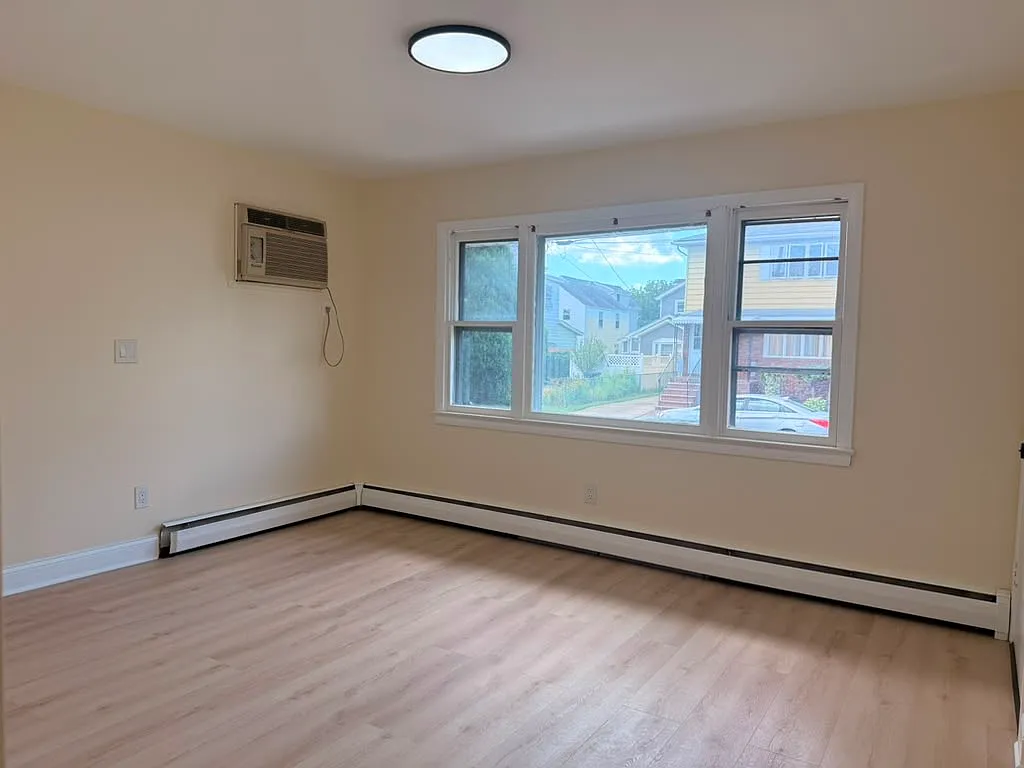 2 bed, $2,800 — Photo 4