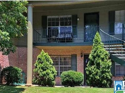 2815 Georgetown Dr APT D, Vestavia Hills, AL, 35216