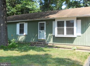 6 Shevchenko Ave, Cream Ridge, NJ 08514