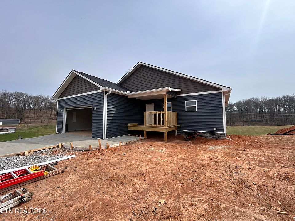 1st image of 146 Eva Ln