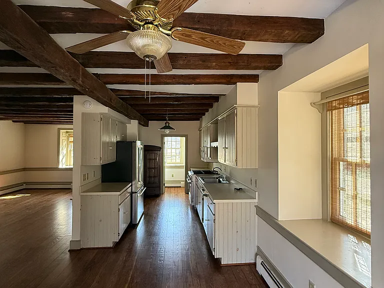 6393 Glatfelters Station Rd — Photo 4