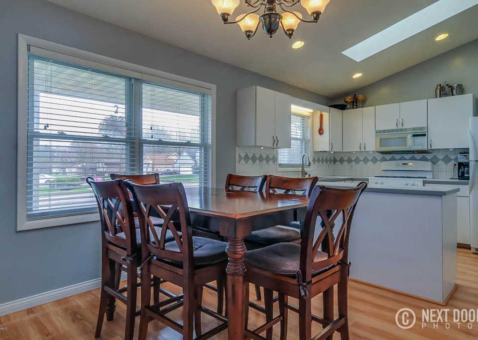 1st image of 4665 Lantana Dr SE