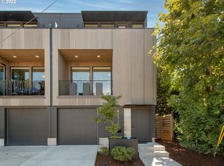 2622 N Rosa Parks Way, Portland, OR 97217