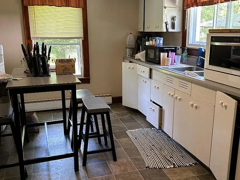 147 Anthony Rd #B — Photo 7