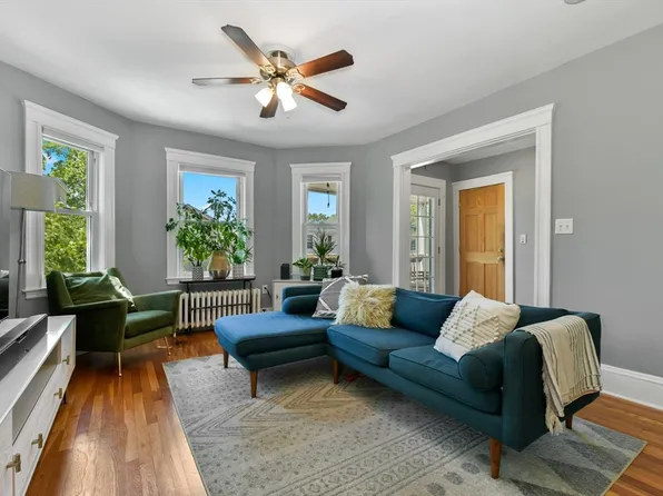 25 Dalrymple St APT 2, Jamaica Plain, MA 02130