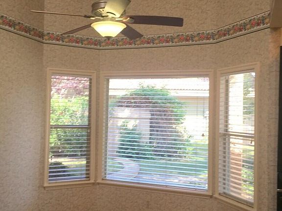 4th image of 4579 Weeping Willow Dr