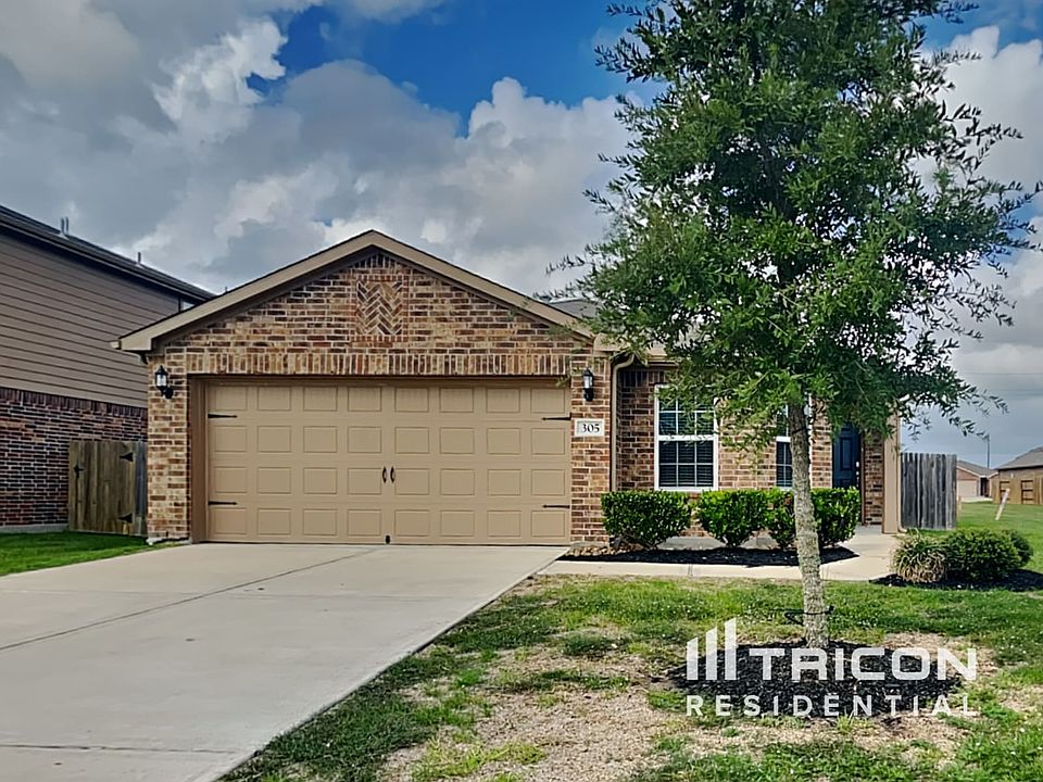 1st image of 305 Summer Horse Dr