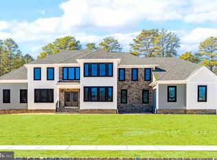 2 Haystack Ct, Howell, NJ 07731